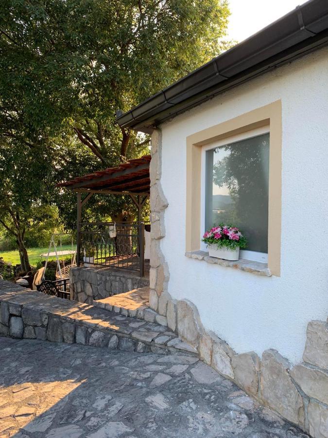 Kuca Za Iznajmljivanje Andrija Ljubuski Exterior photo